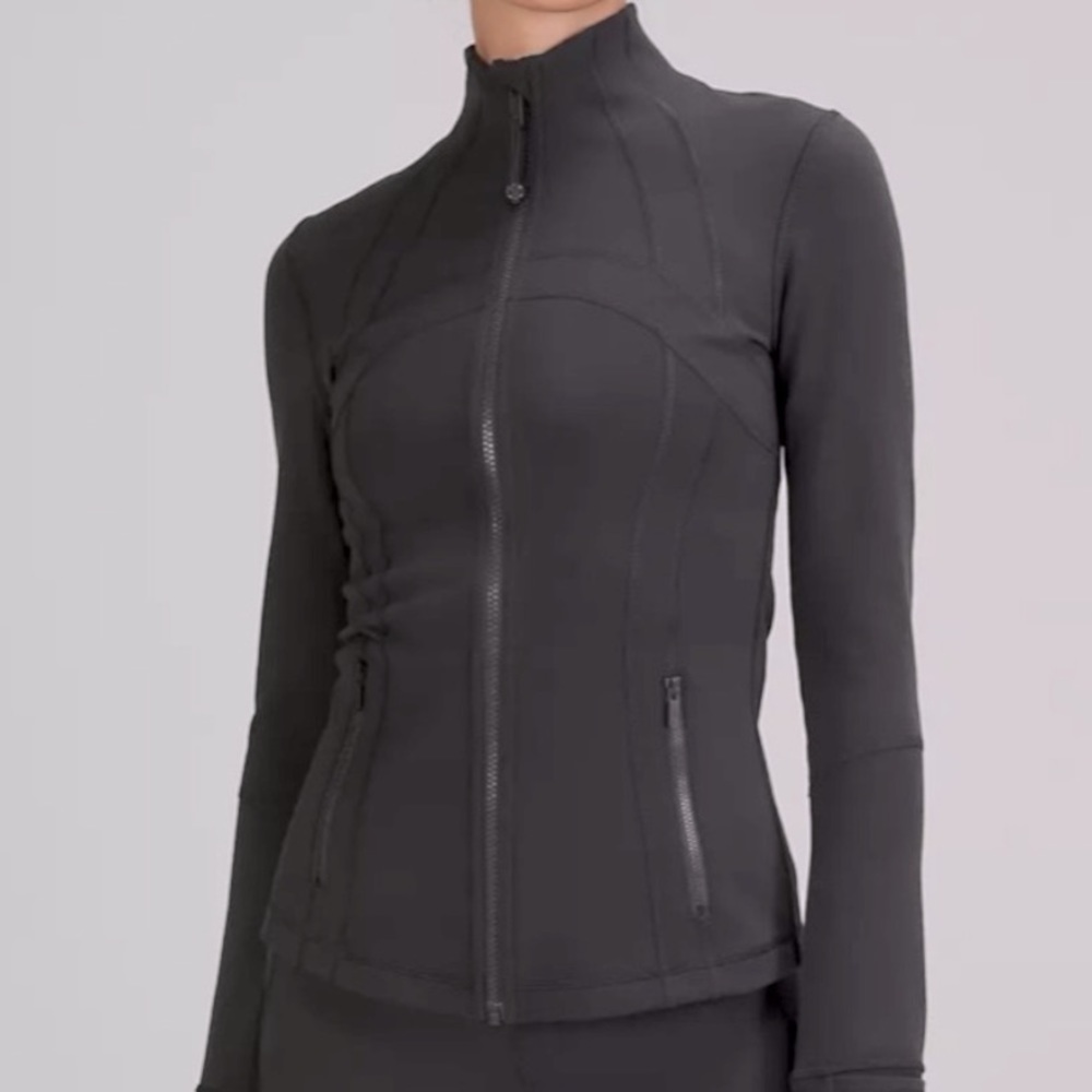🍒LULULEMON DEFINE Jacket in Black sized 8